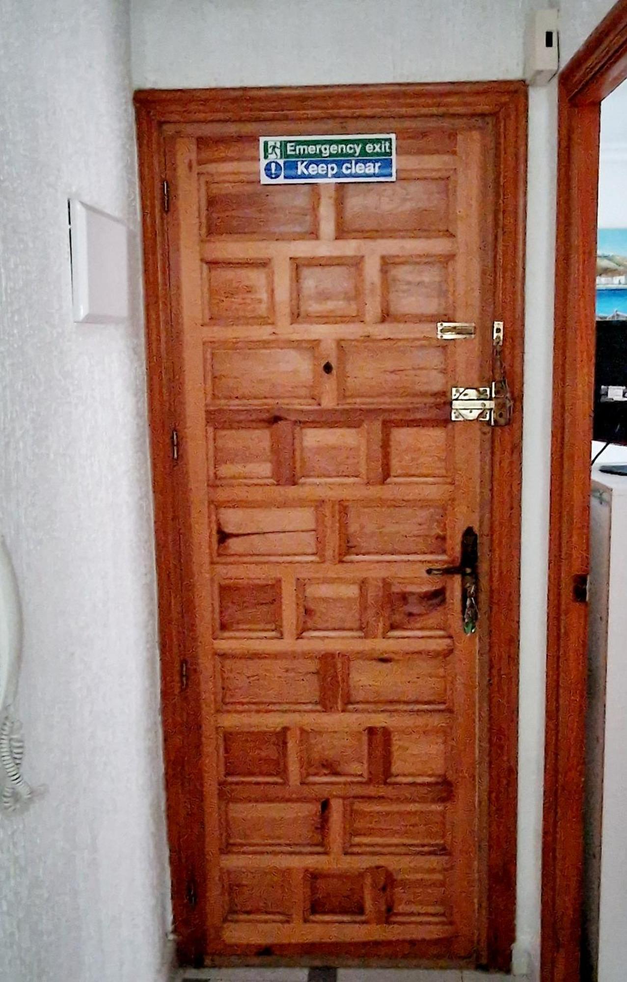 Apartamento- Playa Del Cura Торевиеха Екстериор снимка